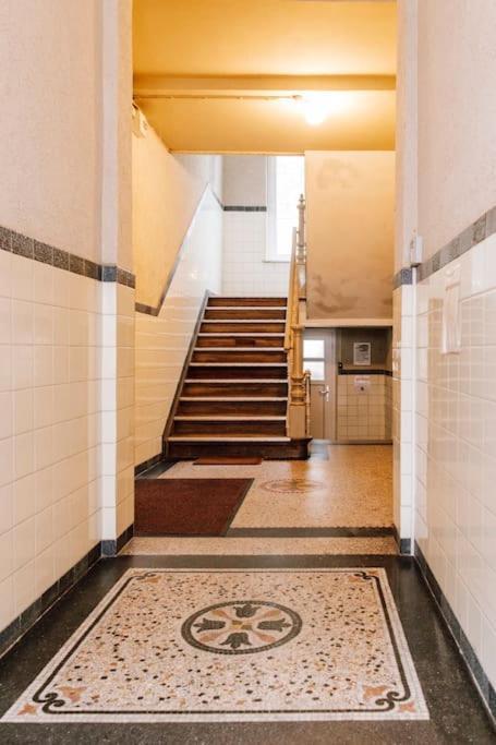 Zentral Und Frisch Eingerichtet: 2 Zi. 24H Checkin Apartment Kiel Bagian luar foto