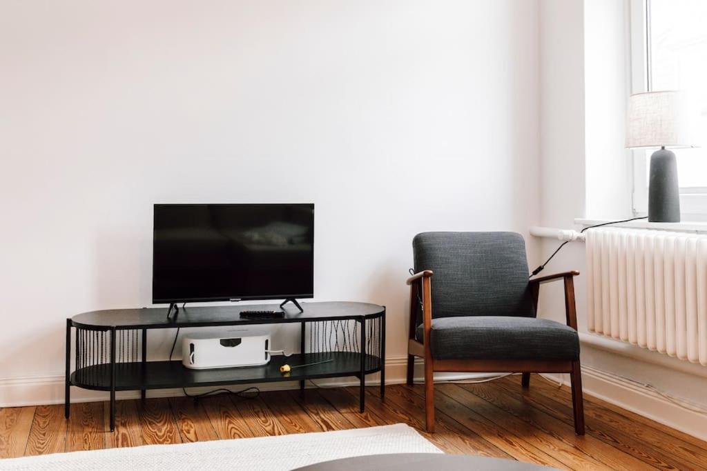 Zentral Und Frisch Eingerichtet: 2 Zi. 24H Checkin Apartment Kiel Bagian luar foto